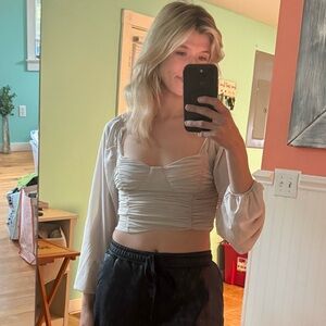 21 Cream Ruched Long Sleeve Top Size Small Feminine Blouse